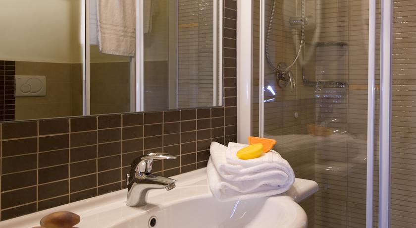 Hotel Miramare Pescara Habitación foto